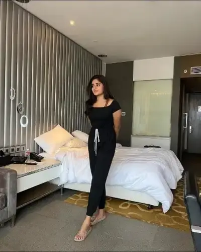 Call Girls Service in Gudibanda